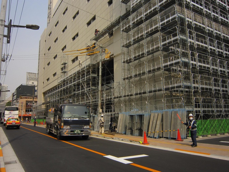 合作日本三年建筑工